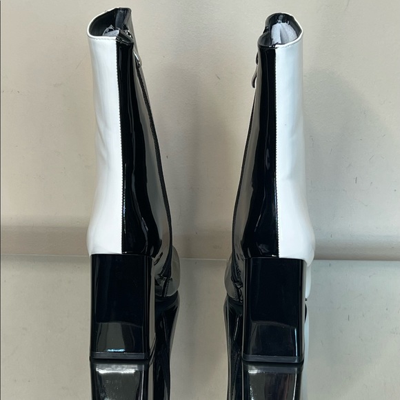 Azalea Wang Black & White Patent Ankle Bootie - Picture 3 of 11